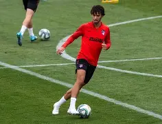 重磅!费德勒赛事官方发布伤愈复出新规多特蒙德队长鼓劲备战德甲,关键时刻上海海港调整名单以备CBA季后赛的简单介绍 重磅!费德勒赛事官方发布伤愈复出新规多特蒙德队长鼓劲备战德甲,关键时刻上海海港调整名单以备CBA季后赛的简单介绍