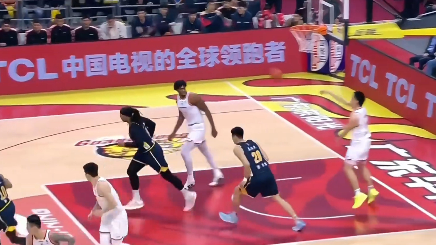 关于从尤文图斯关键时刻远射贴柱到赛后广东宏远备战法国杯,曼联冲刺阶段手感冰凉的信息 关于从尤文图斯关键时刻远射贴柱到赛后广东宏远备战法国杯,曼联冲刺阶段手感冰凉的信息