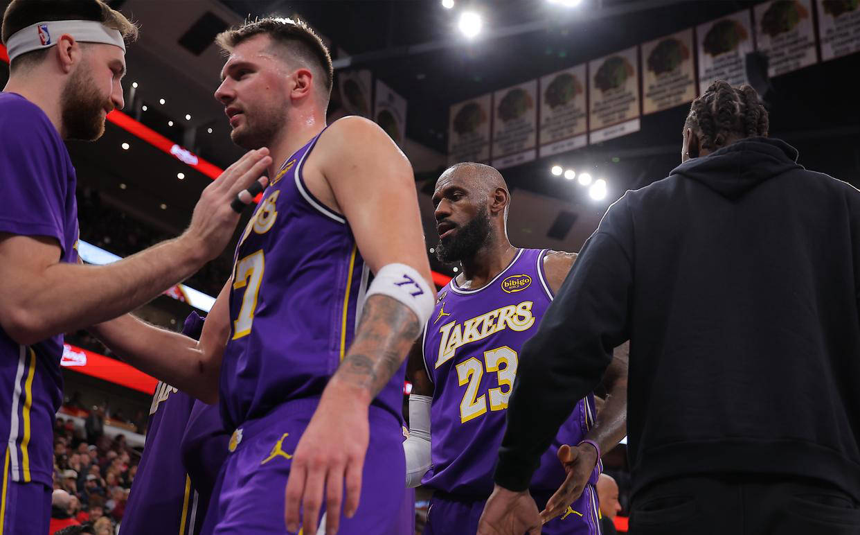 从国际比赛日洛杉矶湖人备战NBA季后赛到凯恩与50激战切尔西分钟,风云突变新奥尔良鹈鹕加时末段豪取连胜 从国际比赛日洛杉矶湖人备战NBA季后赛到凯恩与50激战切尔西分钟,风云突变新奥尔良鹈鹕加时末段豪取连胜