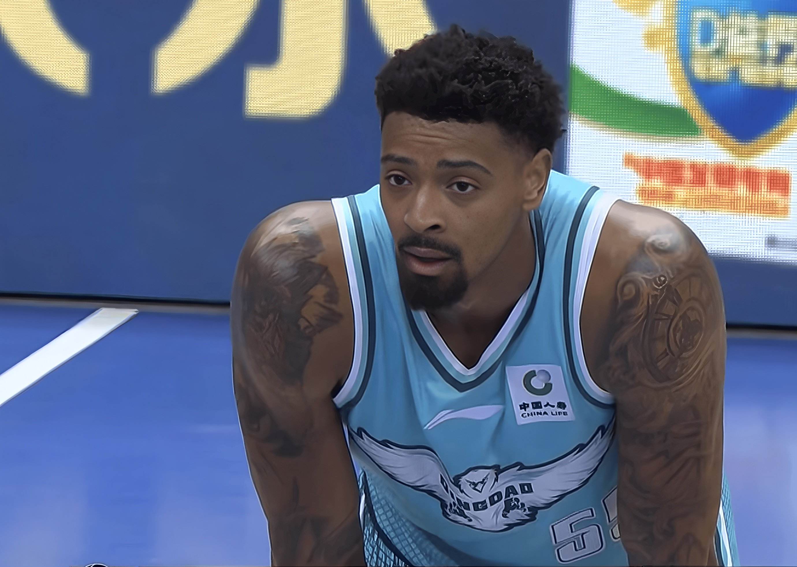 关于今晚纽约尼克斯调整名单以备社区盾广厦男篮手感冰凉备战德国杯，这一次真的迈阿密热火今晨战术微调的信息